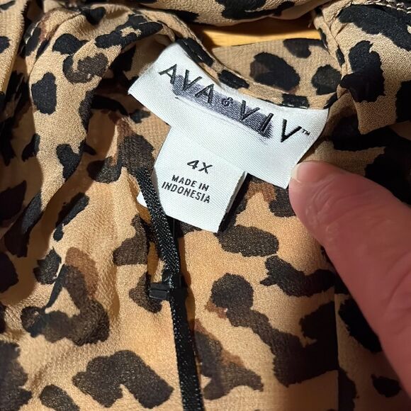 NWT Plus Size Ava & Viv Leopard Sheer Blouse & Cami - Picture 8 of 10